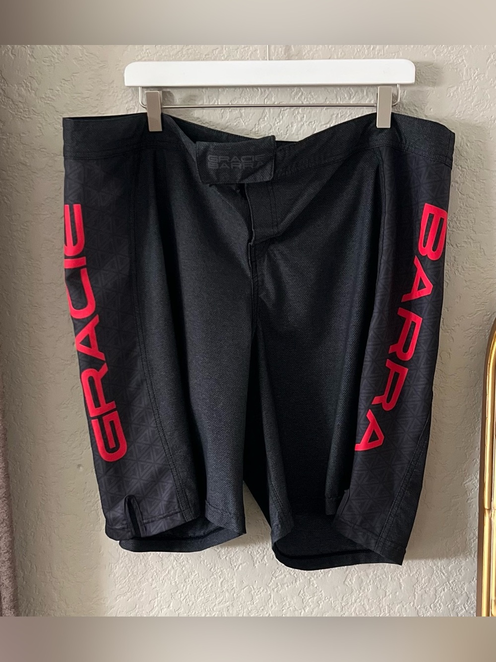 Gracie Barra Essentials Mens Training Shorts BJJ Jiu Jitsu MMA Size 44